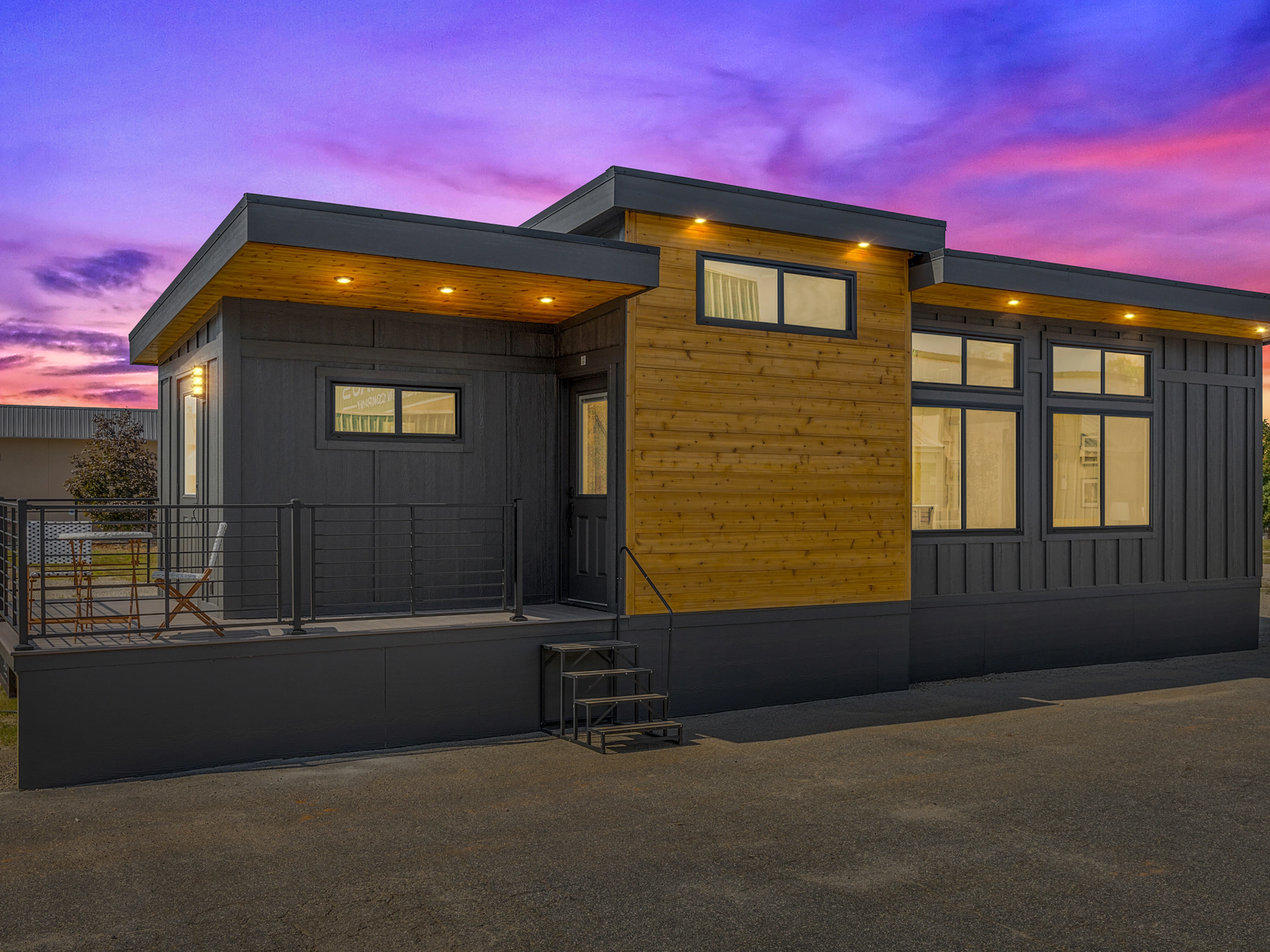 Mesa — Exterior