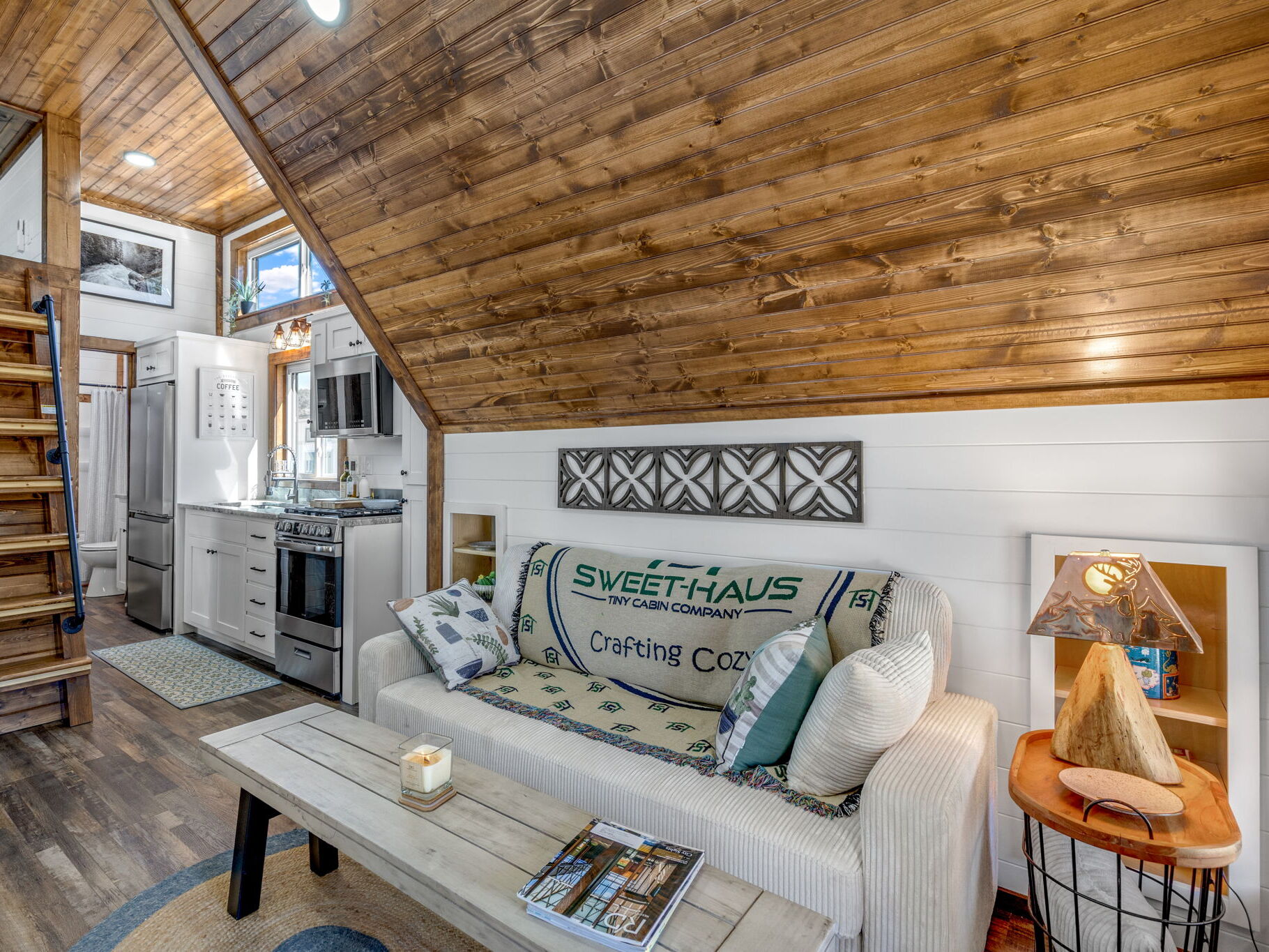 Tinde Living Area