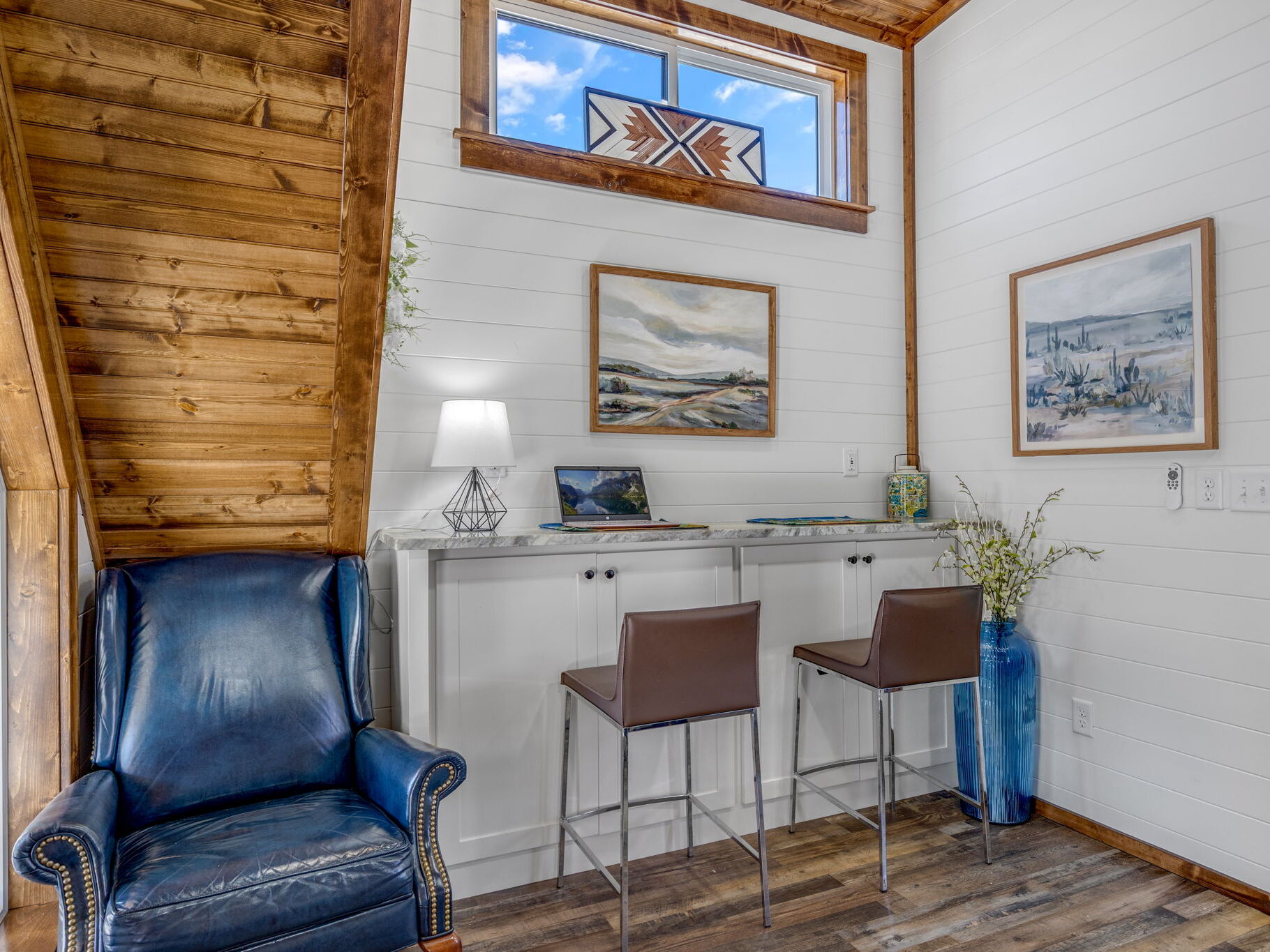 Tinde Living Area