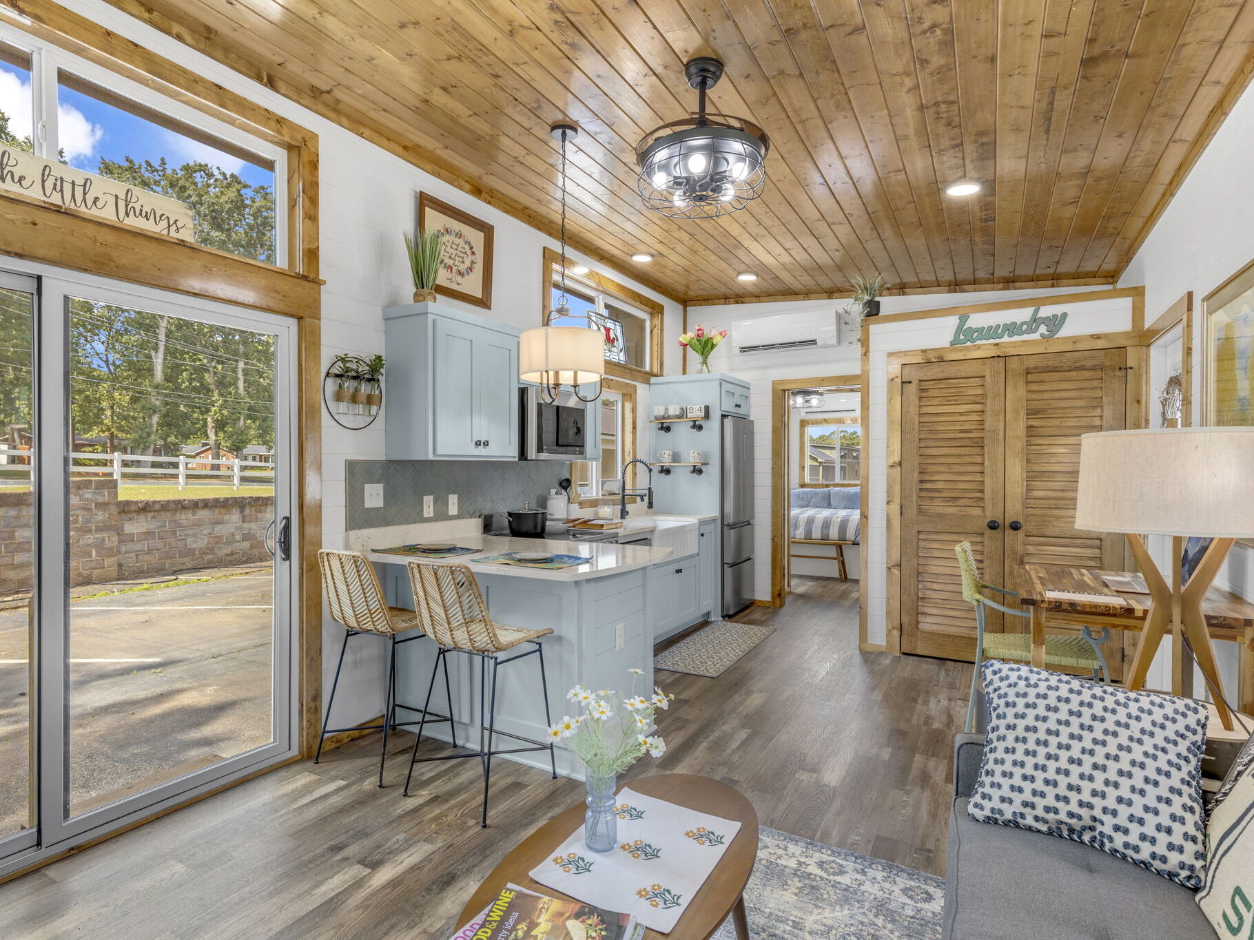 Living Area & Kitchen