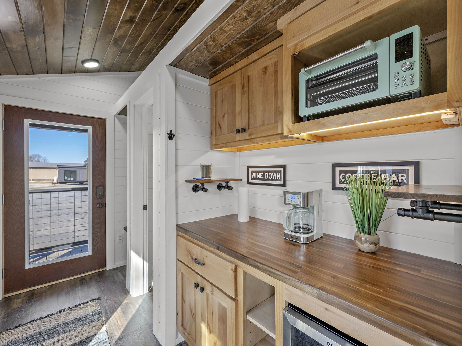 Kitchenette