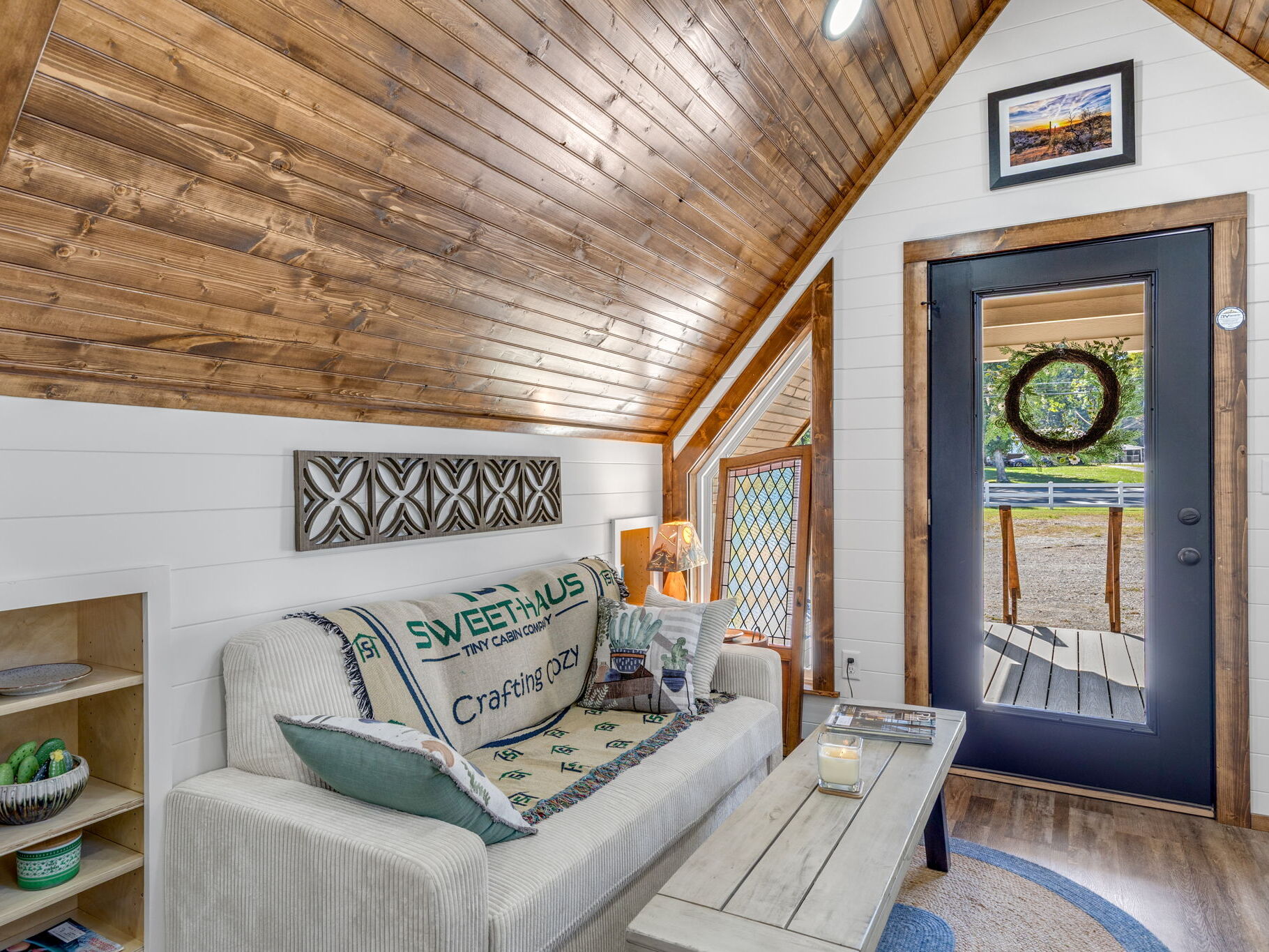 Tinde Living Area